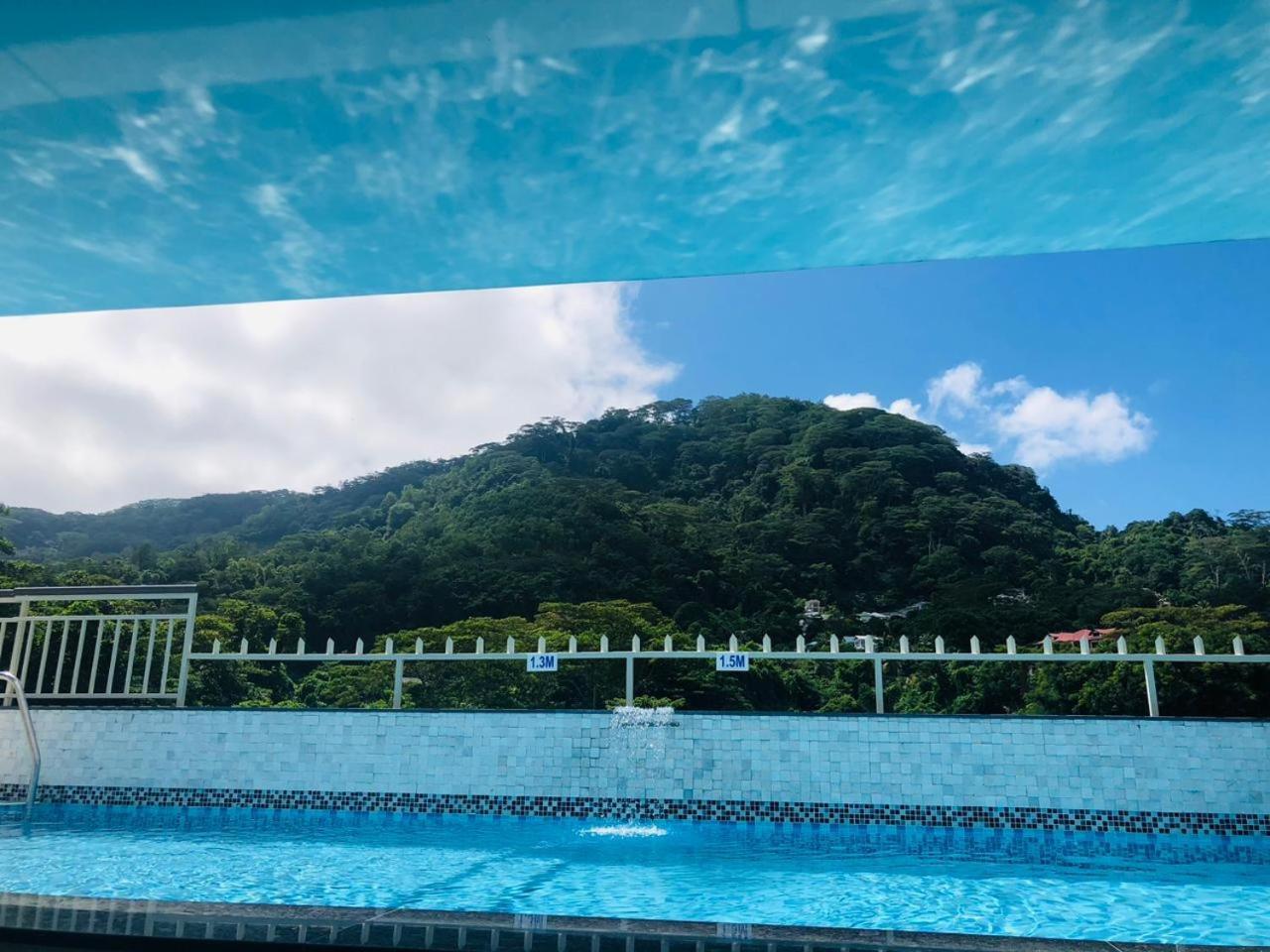 Lakaz Kreol Hotel Beau Vallon  Exterior photo